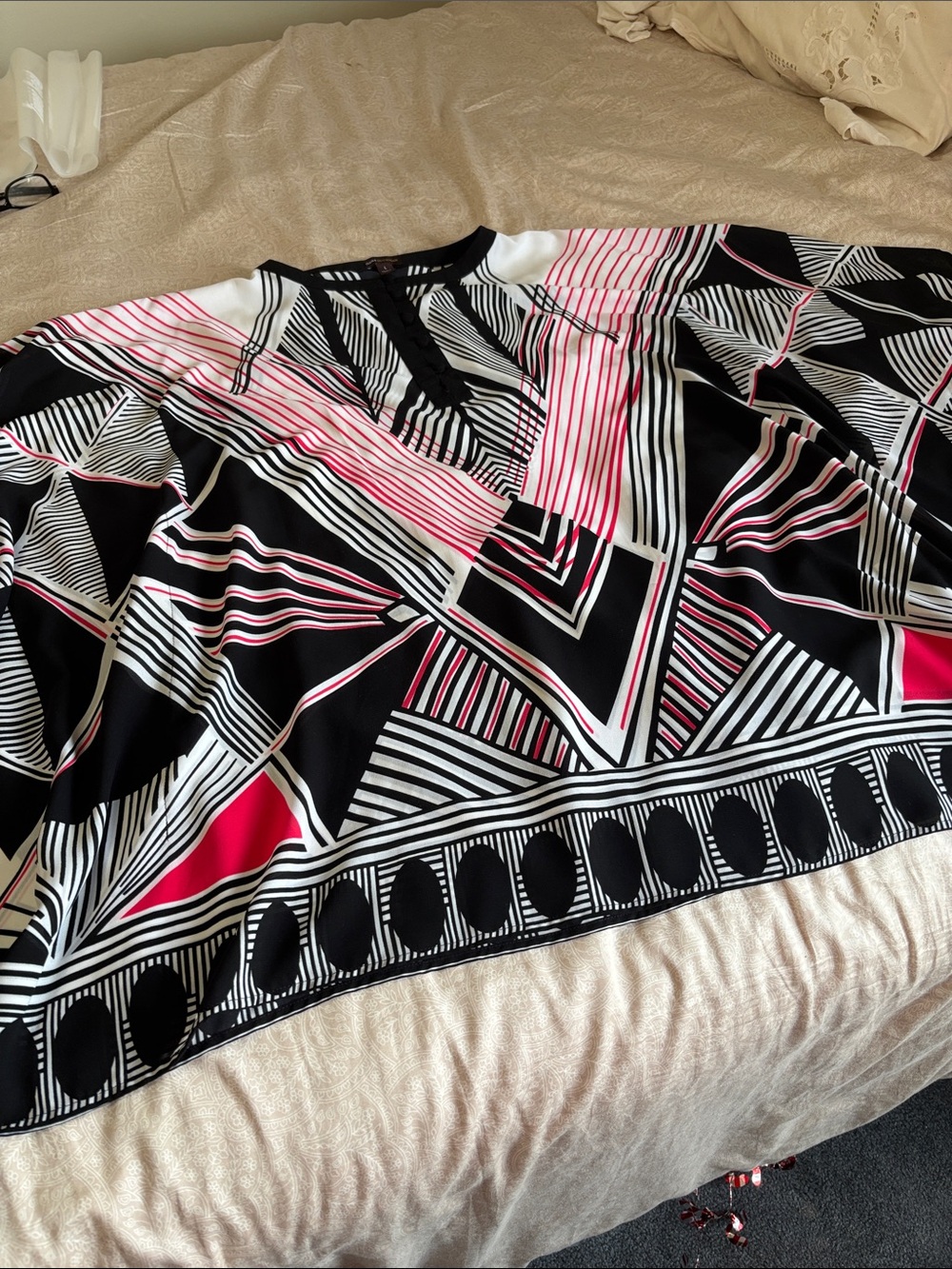 Dana Buchanan  Print Women's Top in Black, White & Pink